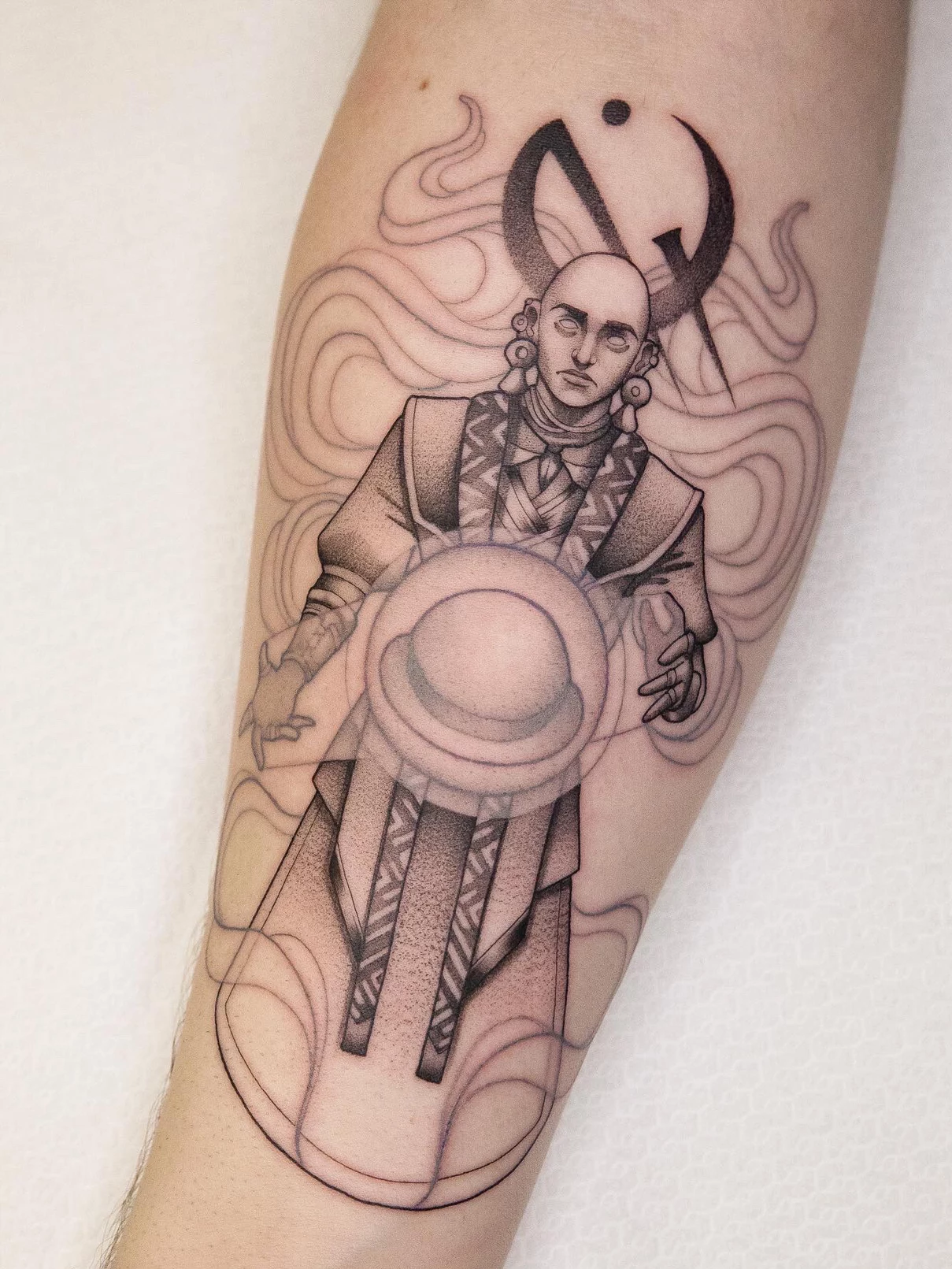 Tatuaje Dotwork-Blackwork Sazed Nacidos de la Bruma Mamba Negra